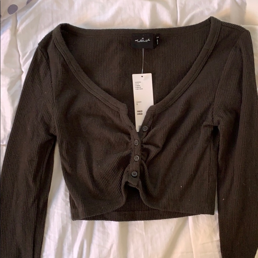 Cropped long sleeve